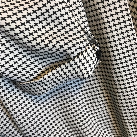 Adrianna Papell Long Sleeve Top Black/White Medium - Picture 5 of 8